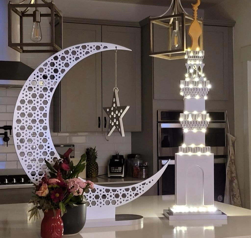 3ft Woodcut Crescent Moon Silver